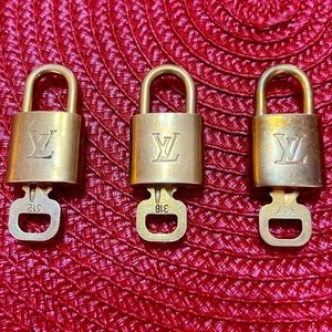 Louis Vuitton Lock and key (3 Set )